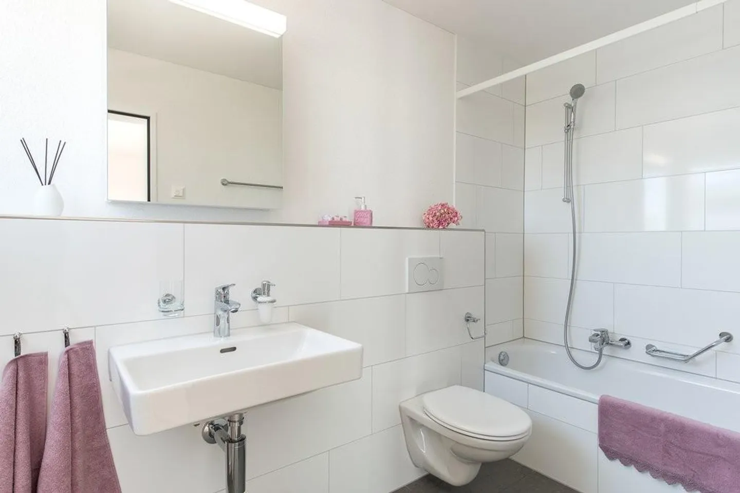 Modernes Attikawohnung mit Wellness - Foto 6 von 12