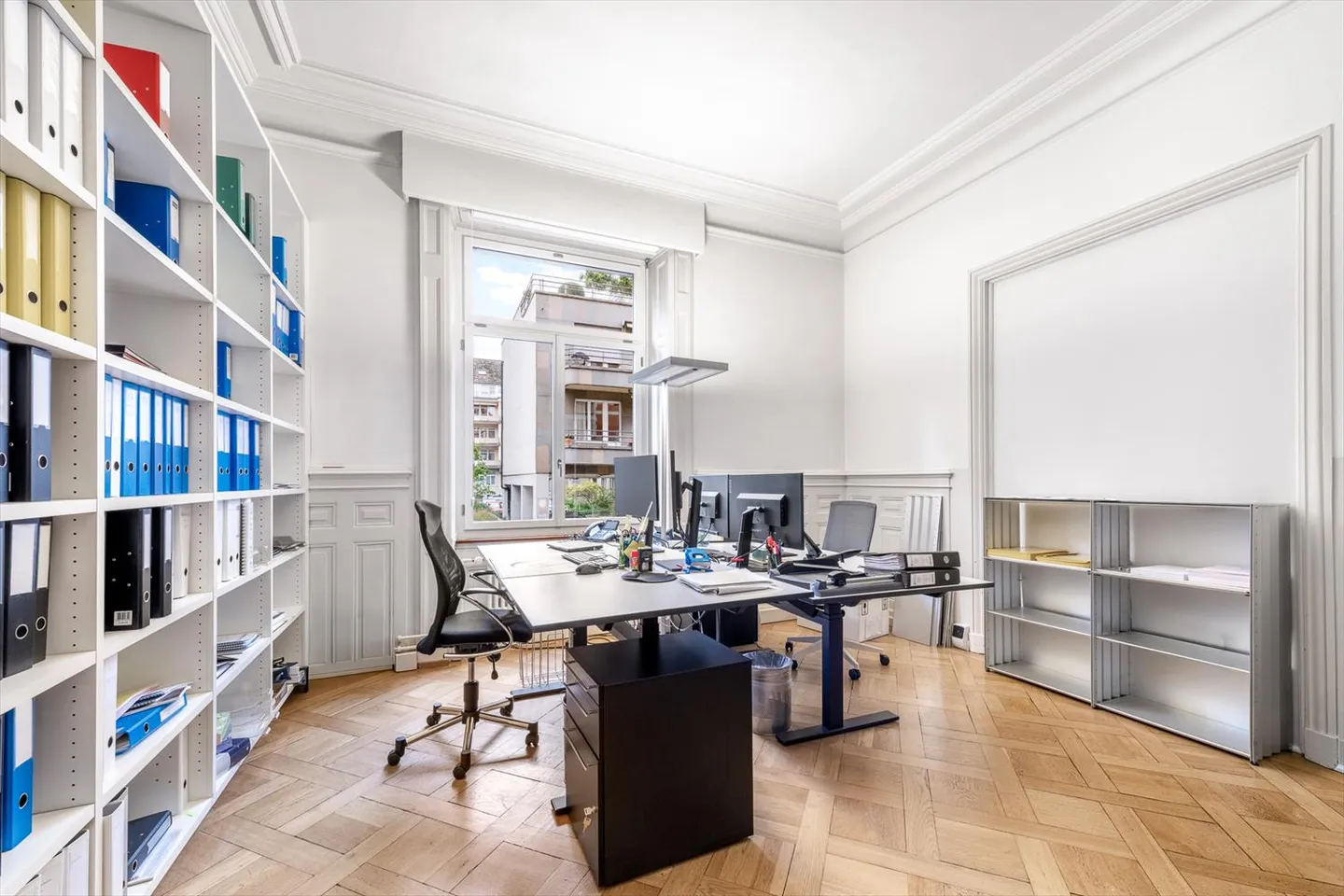 Spazio ufficio attraente nel Castello Rosso - Foto 6 di 13