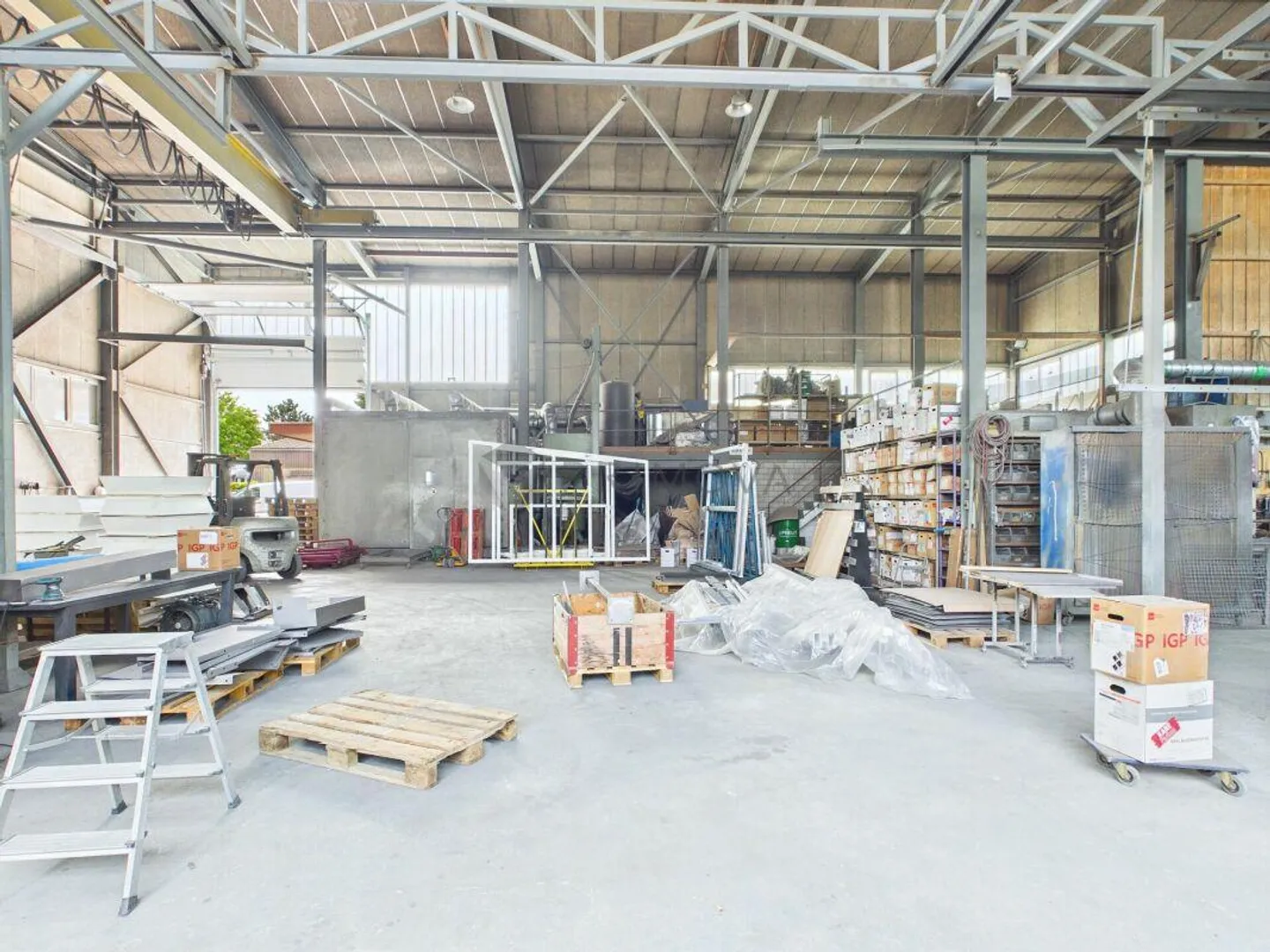 Hall Commercial avec Espace Extérieur - Idéal pour la Logistique et le Transport - Photo 11 sur 14