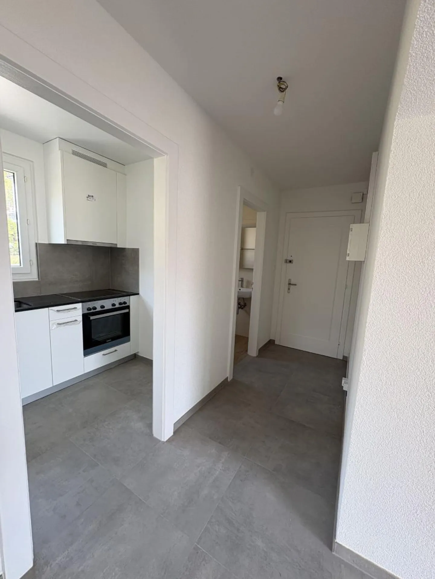 Vollständig renovierte 3-Zimmer-Wohnung - Foto 3 von 11