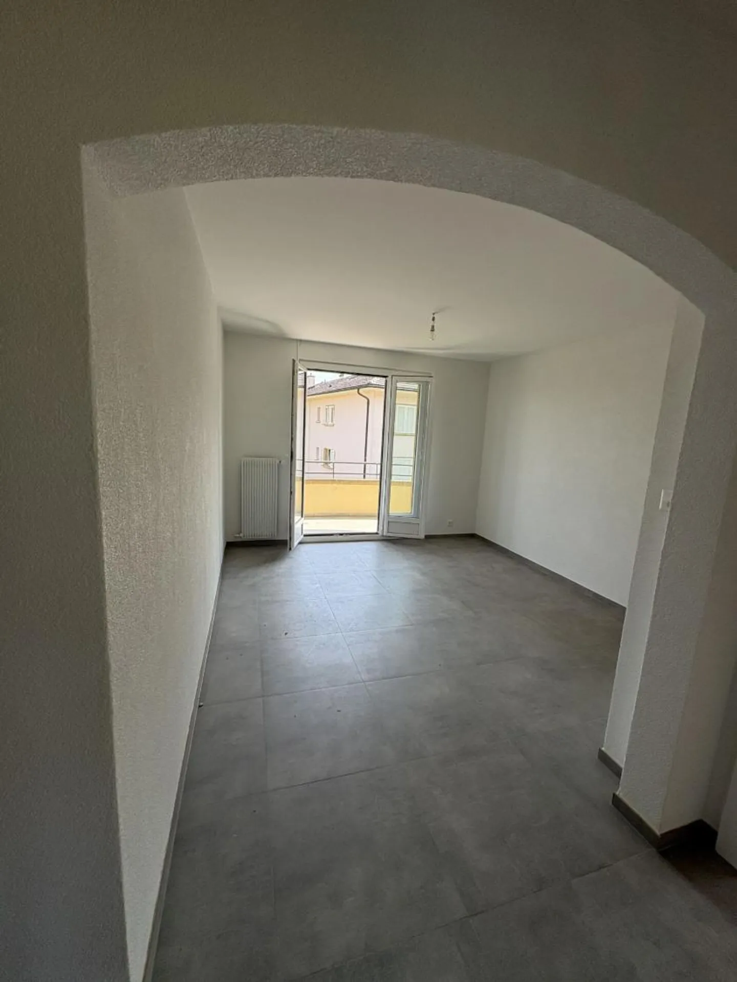 Vollständig renovierte 3-Zimmer-Wohnung - Foto 4 von 11