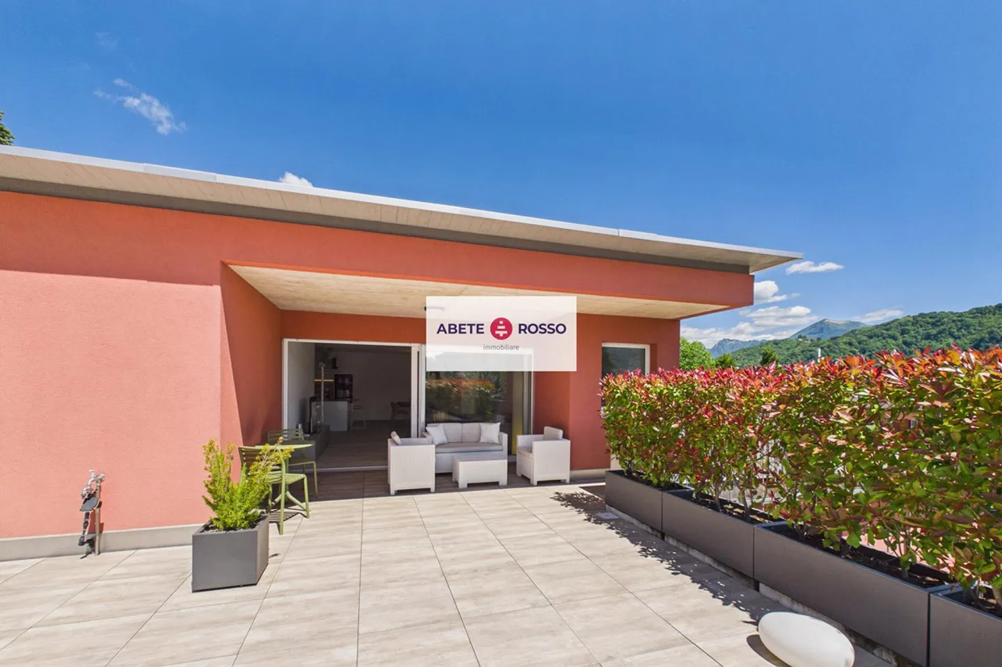 Stupendo attico con 4,5 stanze, grande terrazza e comfort moderni. - Foto 6 di 29