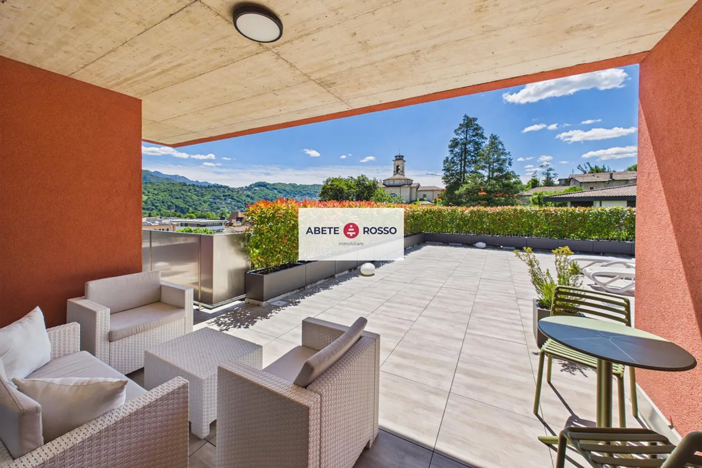 Stupendo attico con 4,5 stanze, grande terrazza e comfort moderni. - Foto 8 di 29