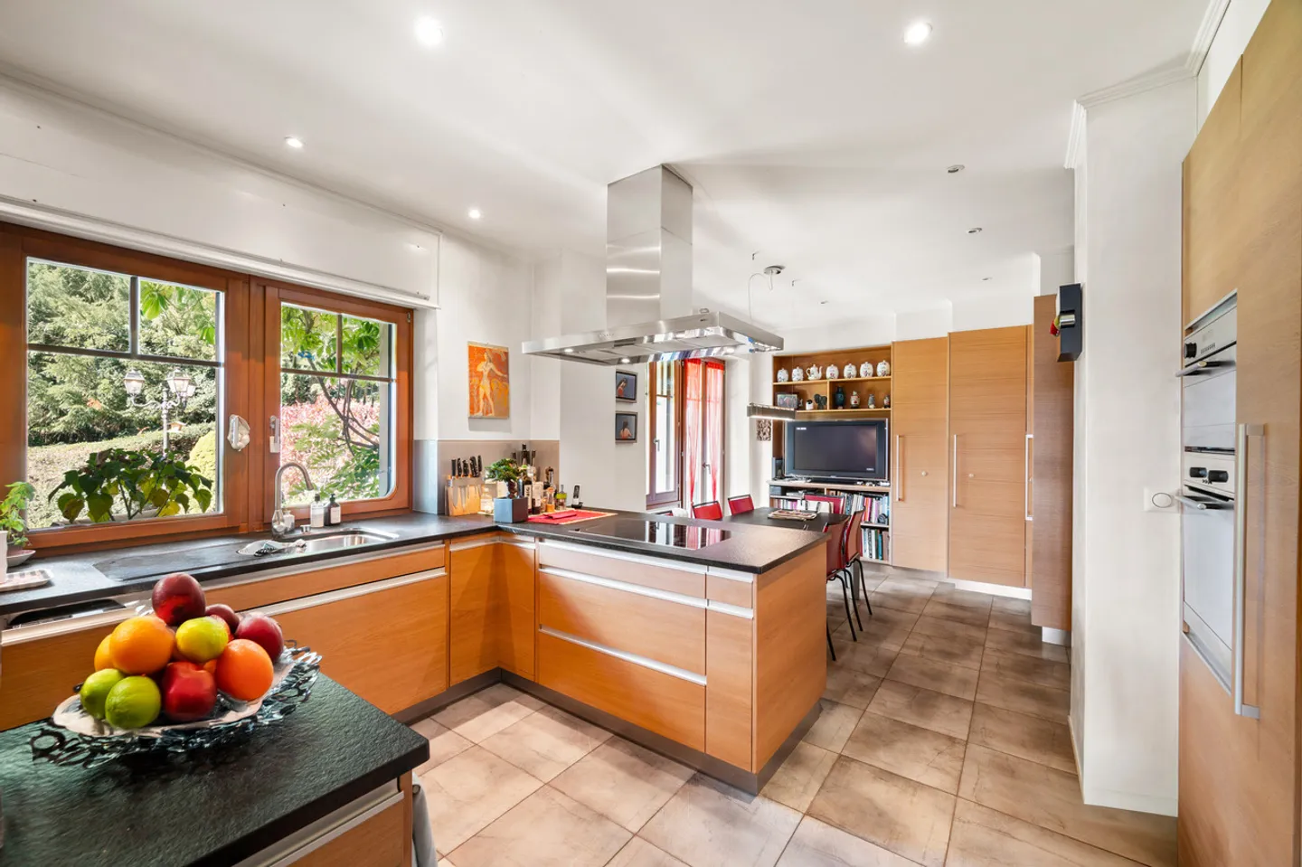 Exceptional estate overlooking the Riviera, spectacular view of the Lake - Photo 8 of 13