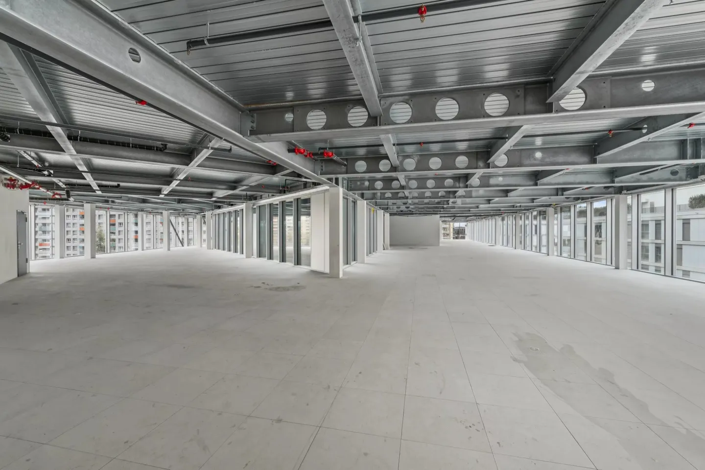 Bureau Moderne à l'Étang - Photo 10 sur 12