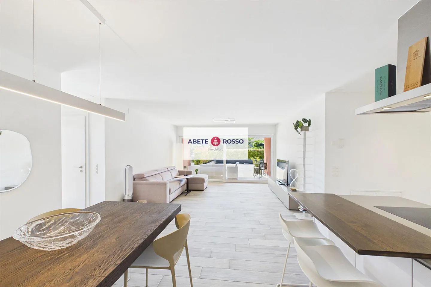 Stupendo attico con 4,5 stanze, grande terrazza e comfort moderni. - Foto 16 di 29