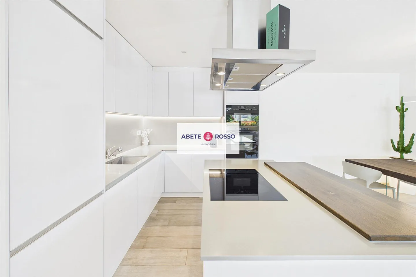Stupendo attico con 4,5 stanze, grande terrazza e comfort moderni. - Foto 20 di 29