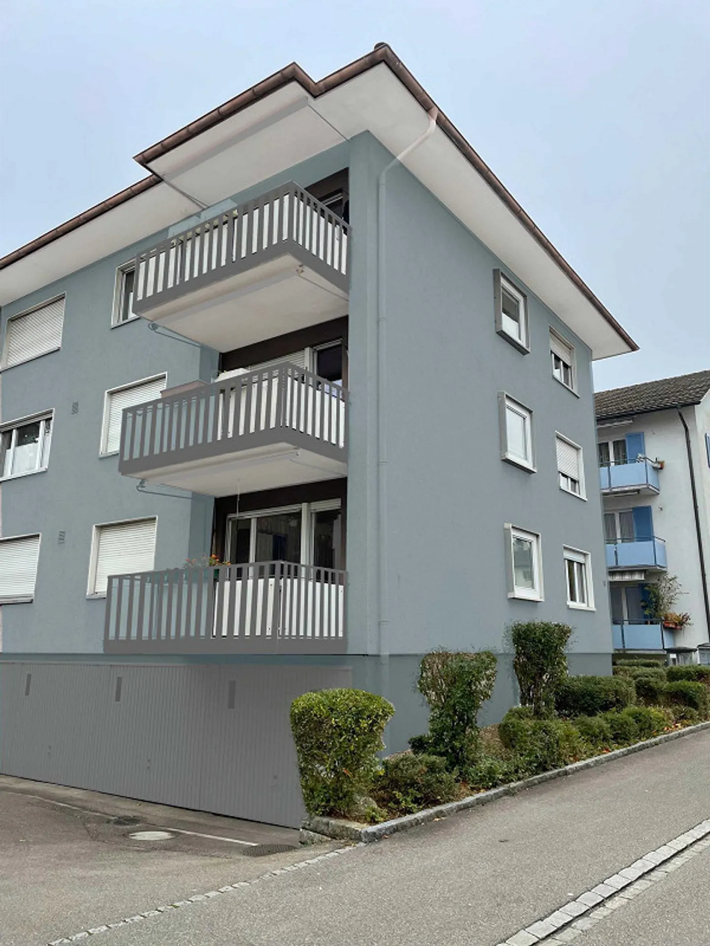 Bright 3-room apartment with balcony in Oberwinterthur - Photo 1 of 8