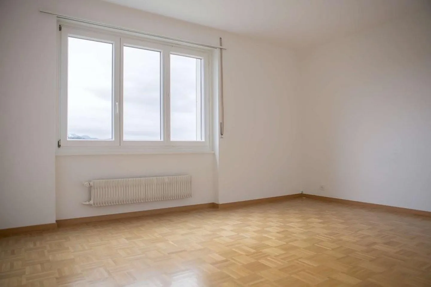 Incantevole appartamento di 3,5 locali con bella vista libera! - Foto 4 di 9
