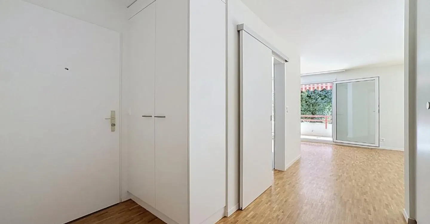 Appartamento ristrutturato di 3,5 locali con balcone - Schoenberg, Friburgo - Foto 1 di 10
