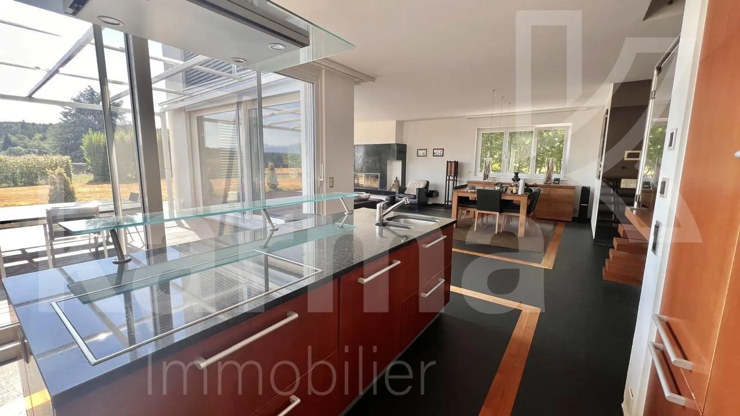 Single house for sale - Photo 3 of 13