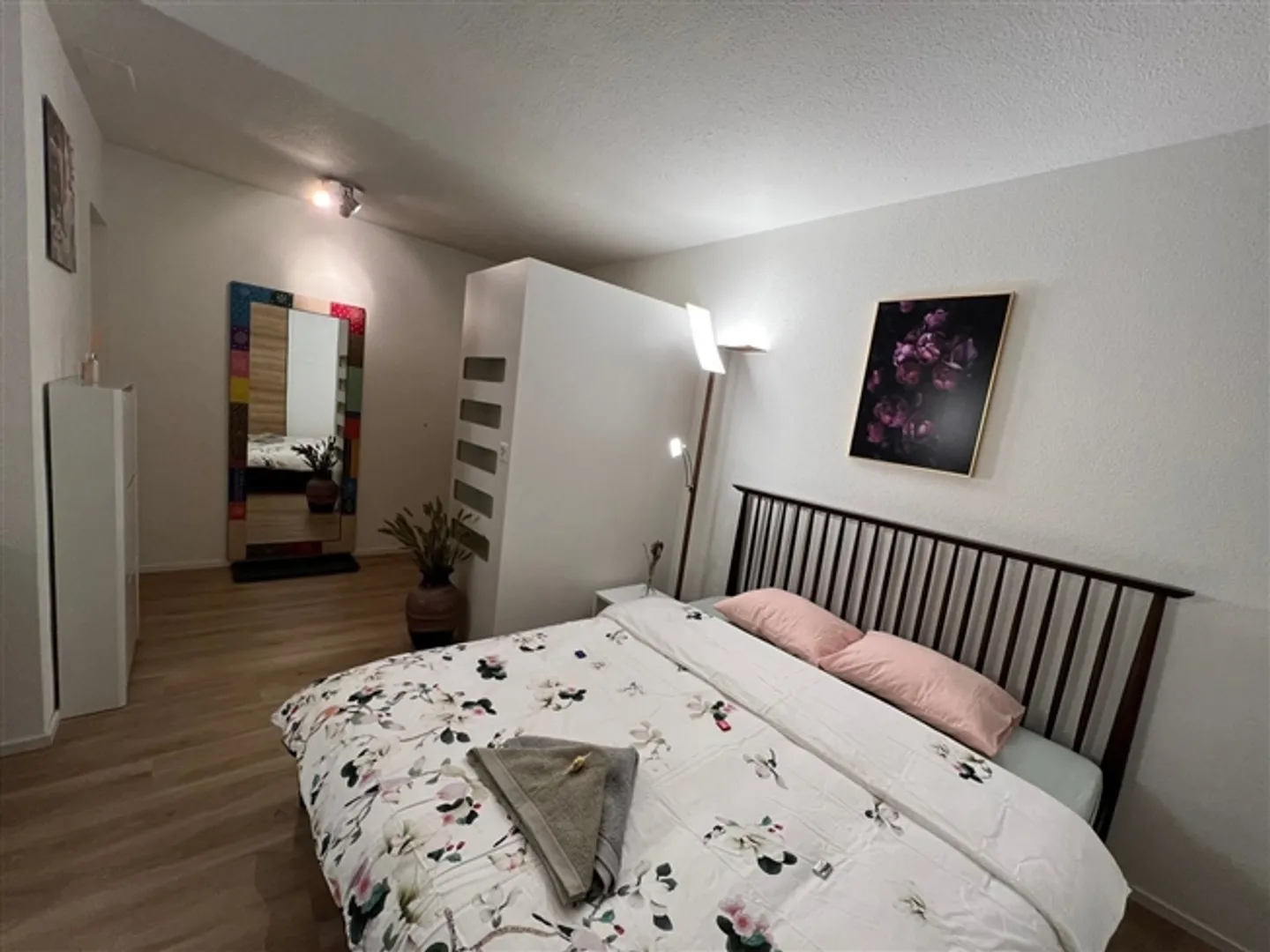 Fully Furnished Apartment City Connect Apartment 1.5 Rooms Only 1 Minute from Oerlikon Train Station - Photo 4 of 13