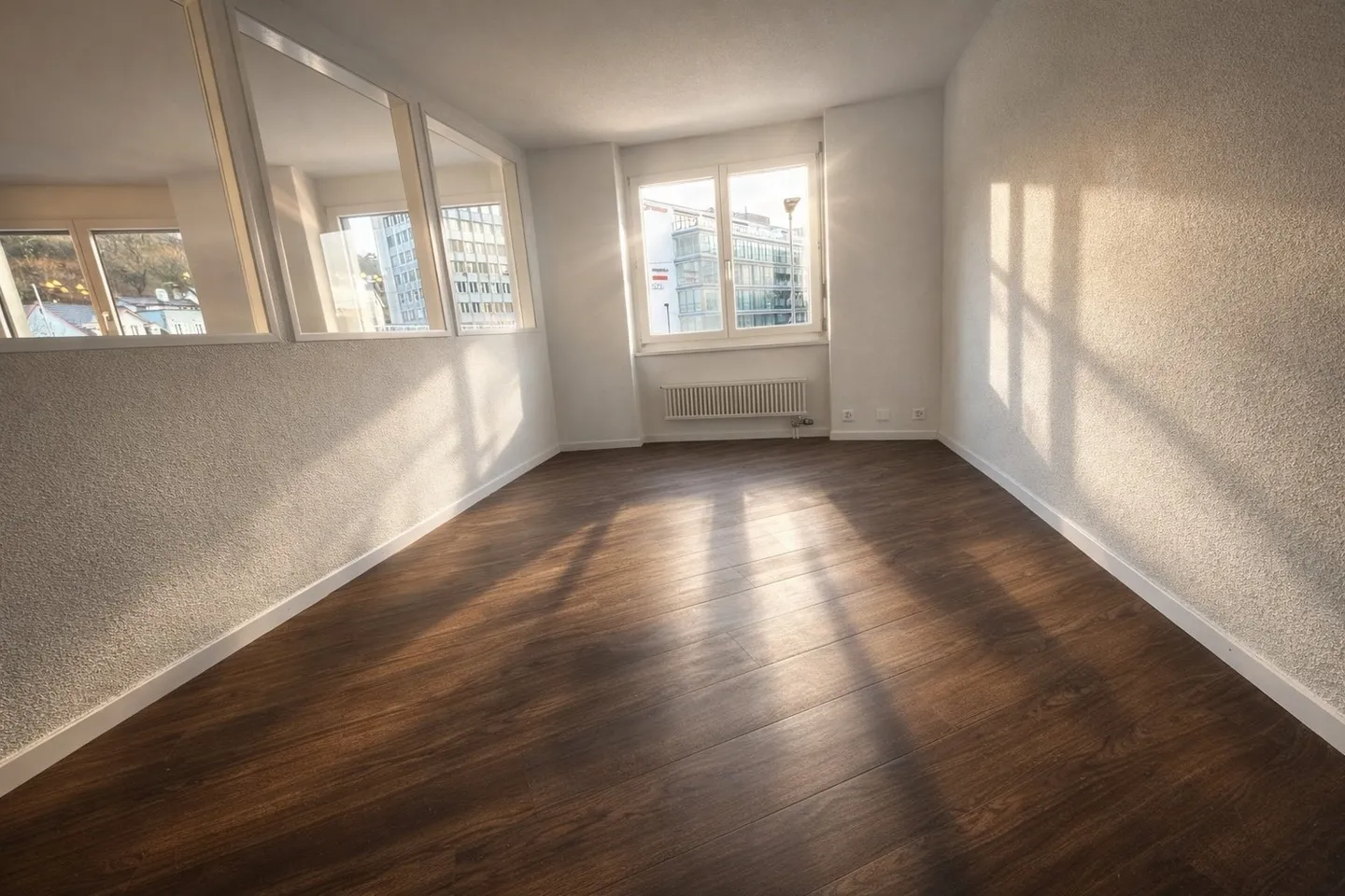 Spazio ufficio centrale situato accanto alla stazione ferroviaria di Baden - Foto 3 di 8