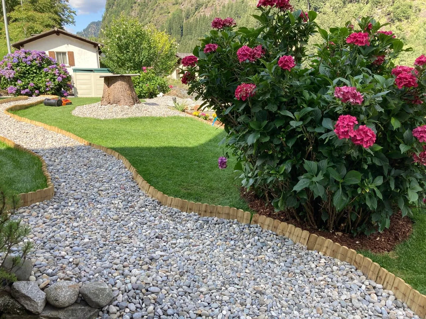 Bellissima casa con giardino e garage ad Arvigo, Calancatal - Foto 6 di 8