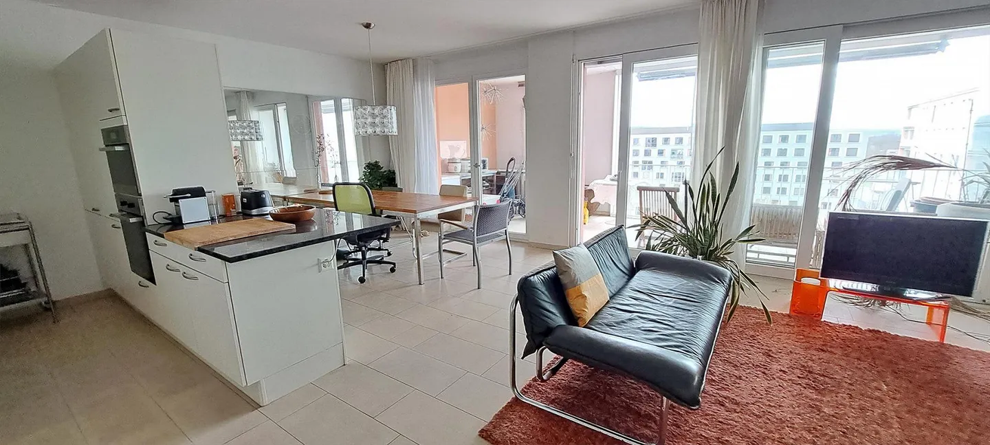 Helle 4.5-Zimmer Wohnung - Foto 5 von 20