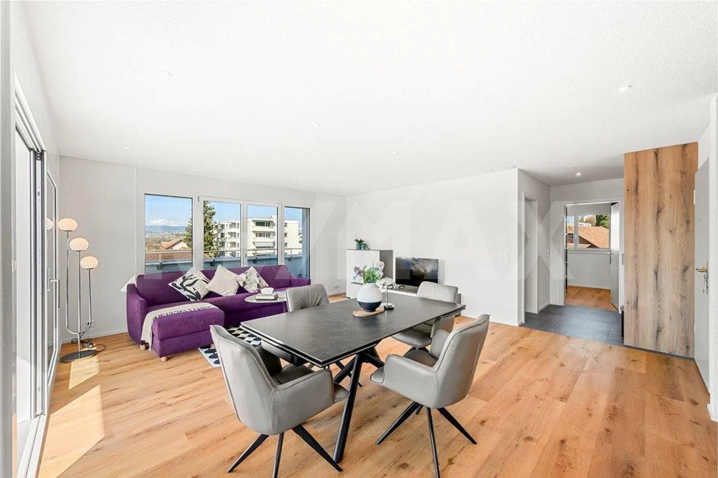 Magnificent furnished penthouse with 2.5 rooms and a 65 m² terrace in Av... - Photo 11 of 13