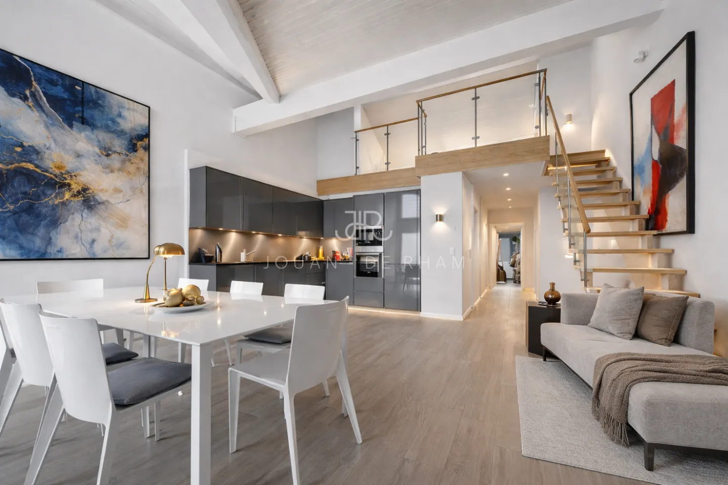 Appartamento - Foto 1 di 7