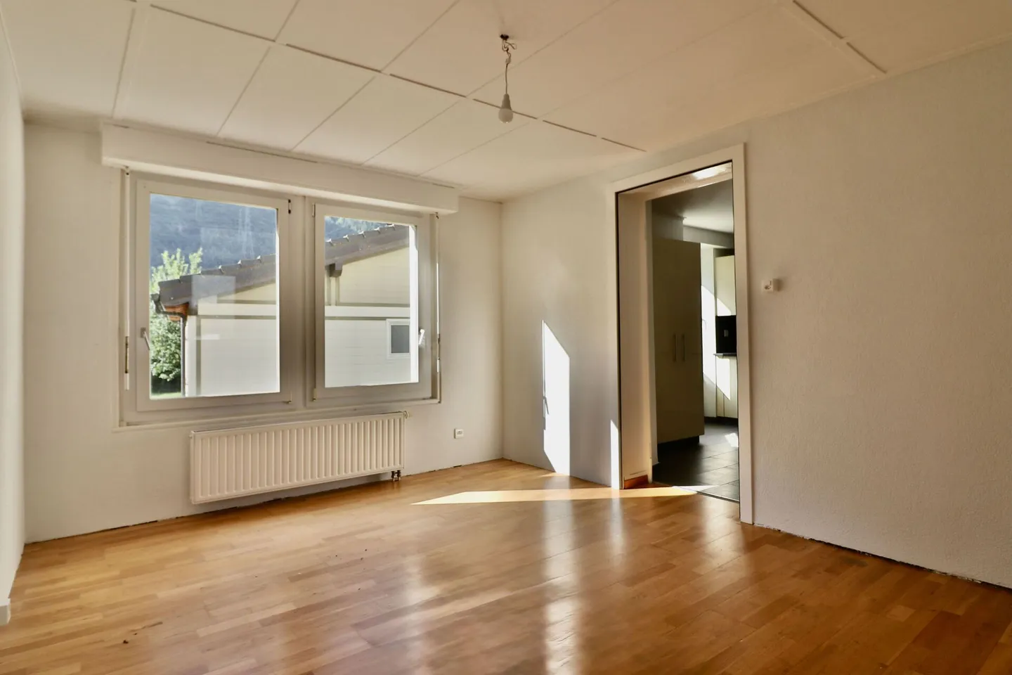 Charrat - Appartement 3.5 pièces rénové dans petite PPE - Photo 7 sur 13