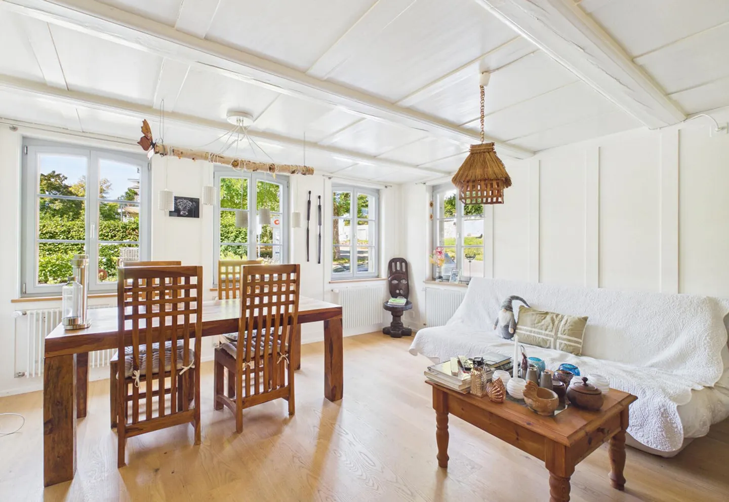 Attractive Maisonette Apartment in the Historic Aebersold House - Photo 7 of 14