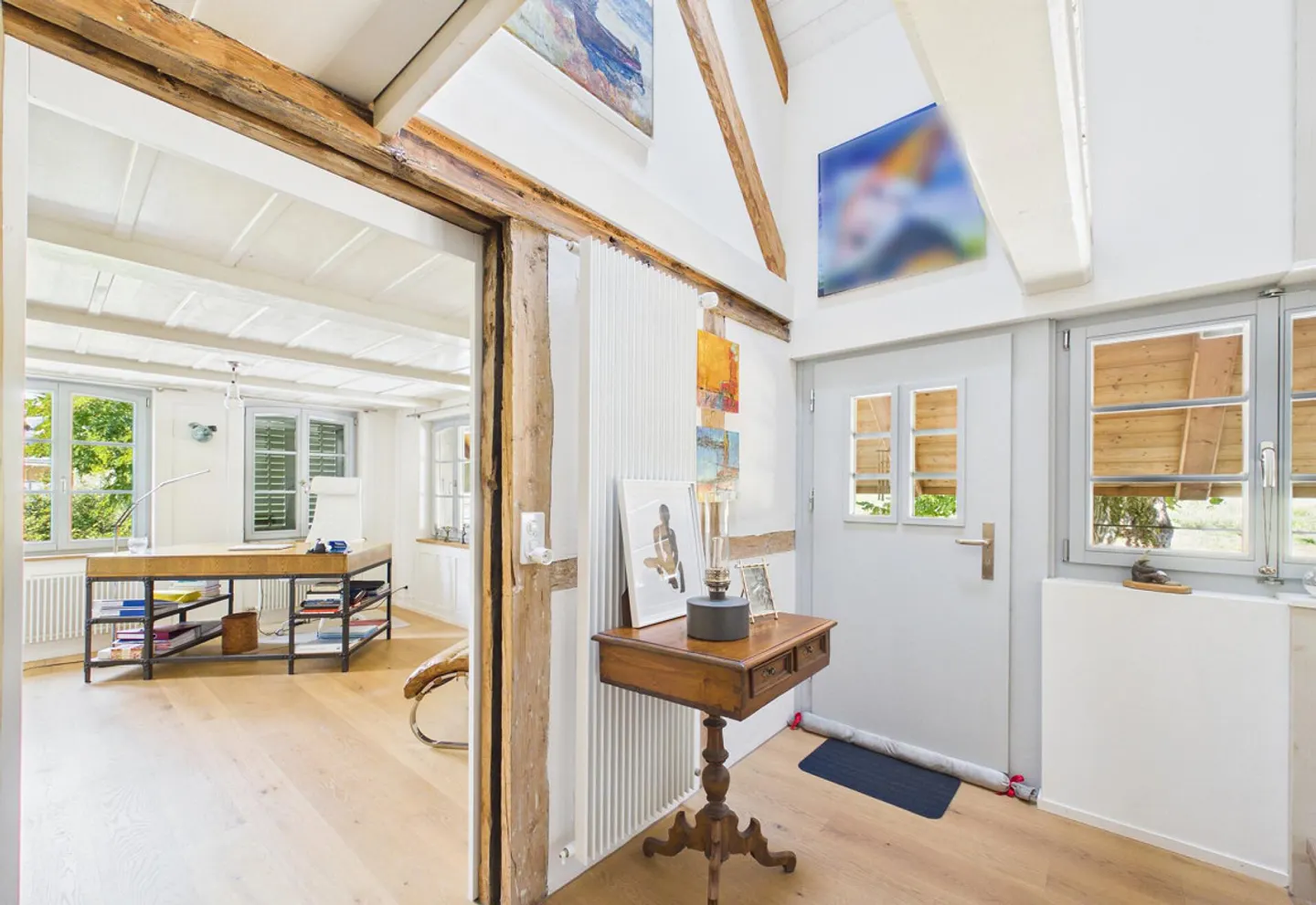 Attractive Maisonette Apartment in the Historic Aebersold House - Photo 10 of 14
