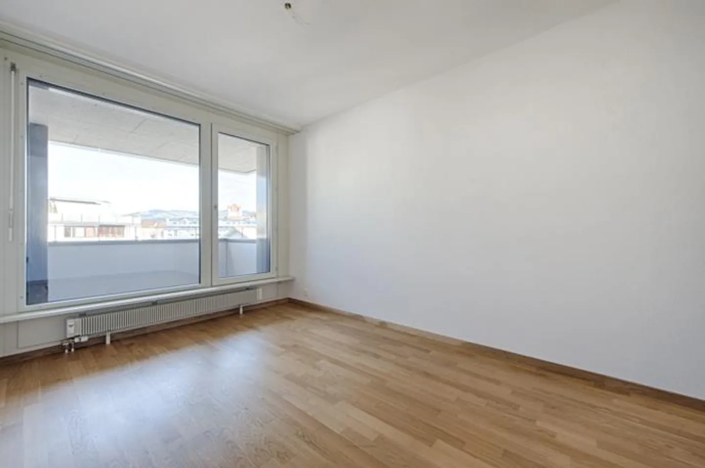 Geräumige Wohnung mit Bergblick - Foto 5 von 8