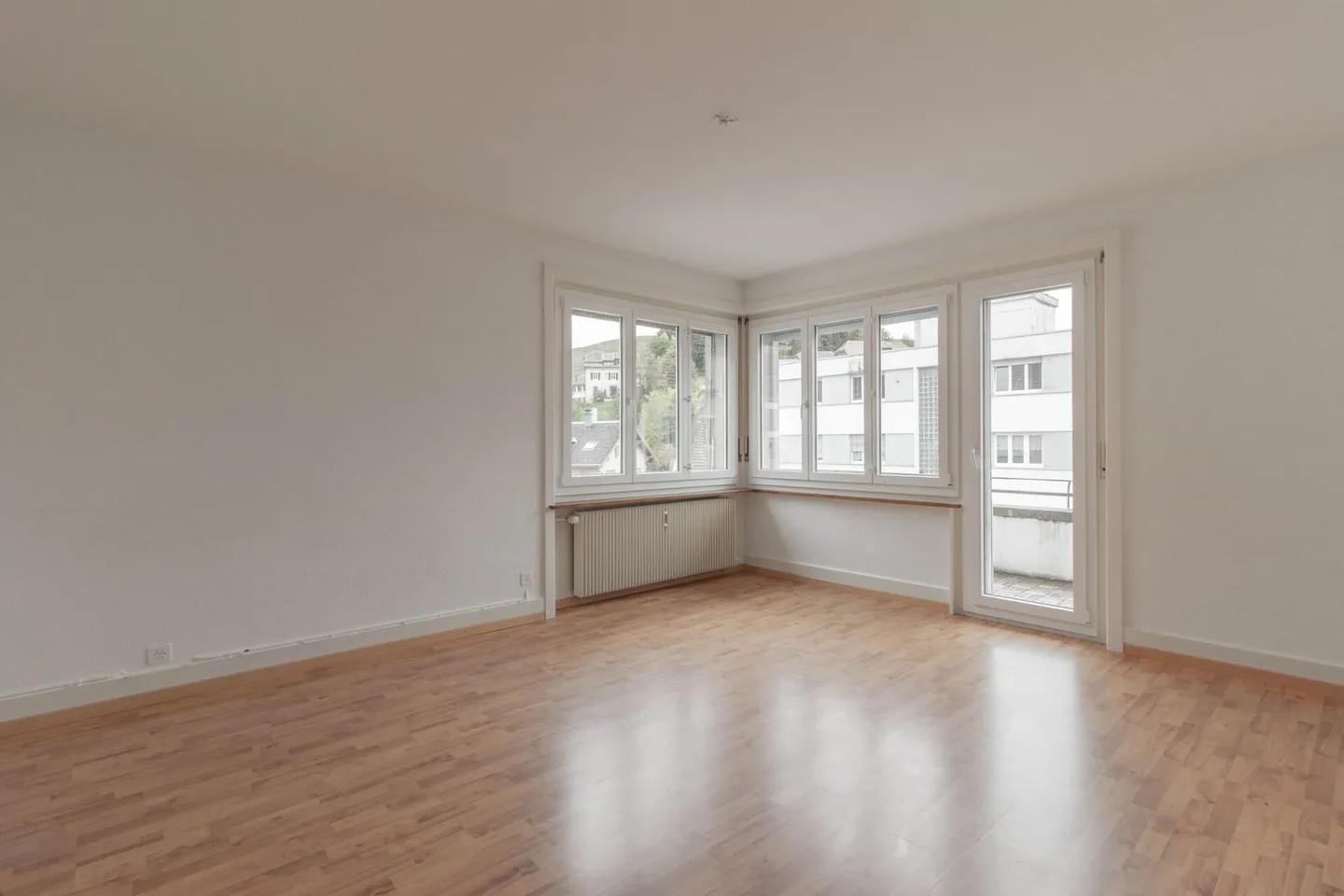 Crowd 21 - Sale of a Pension Property - Photo 8 of 11
