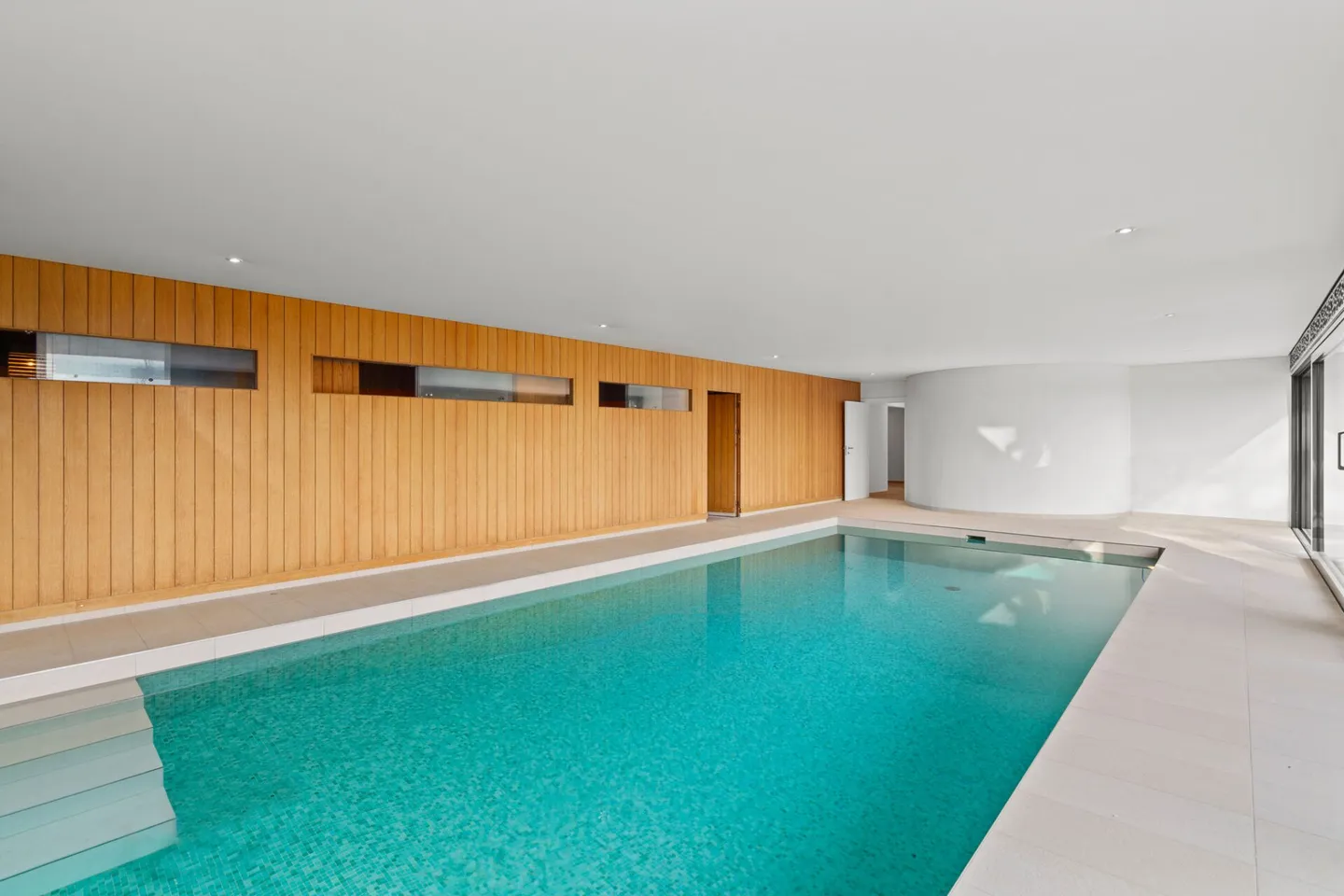 Villa de Luxe avec Vue sur le Lac - Photo 13 sur 15