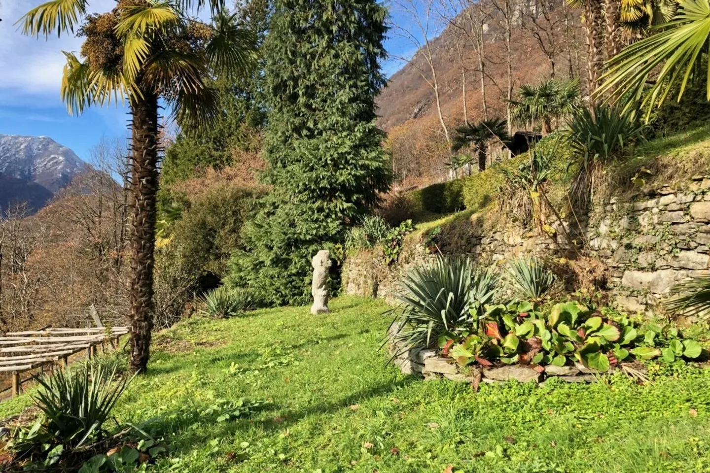 Accogliente casa di campagna con un magnifico terreno in posizione soleggiata tutto l'anno - Foto 2 di 30