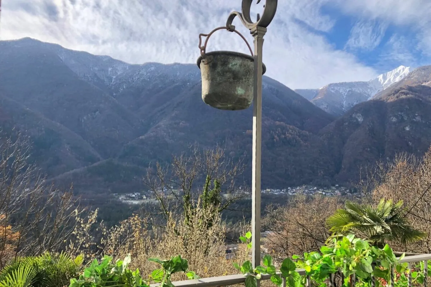Accogliente casa di campagna con un magnifico terreno in posizione soleggiata tutto l'anno - Foto 23 di 30