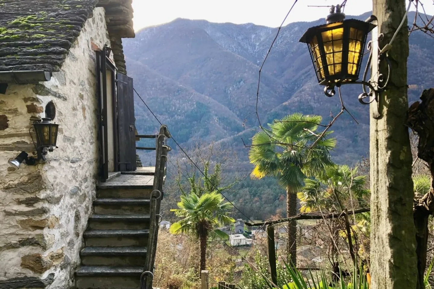 Accogliente casa di campagna con un magnifico terreno in posizione soleggiata tutto l'anno - Foto 28 di 30