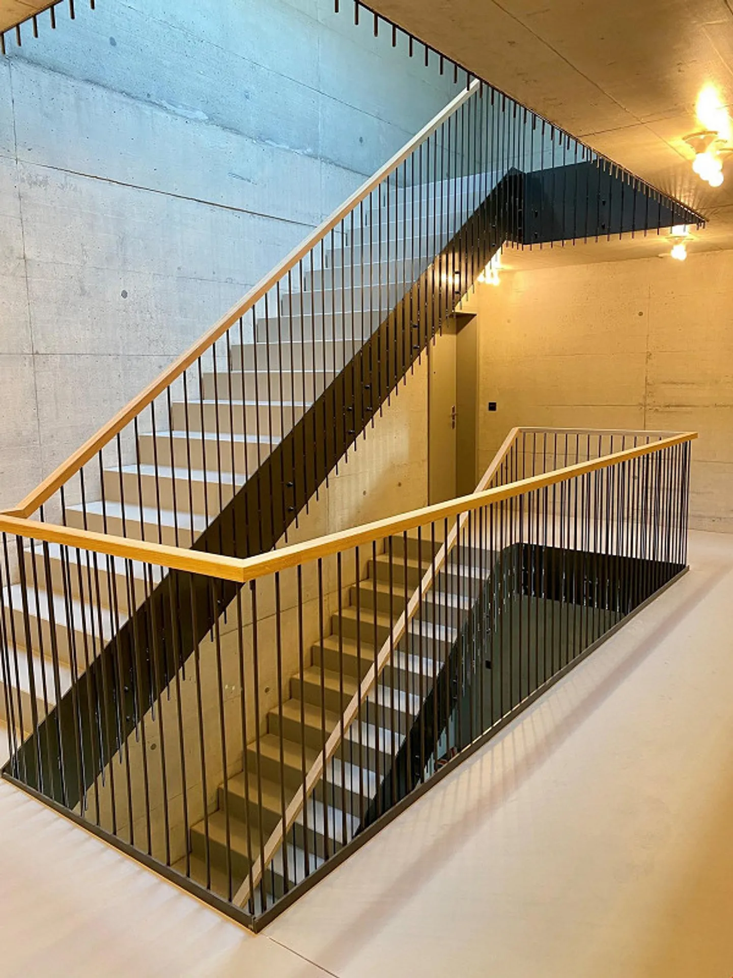 Appartement moderne et lumineux de 1,5 pièce avec vue sur le lac ! - Photo 2 sur 9