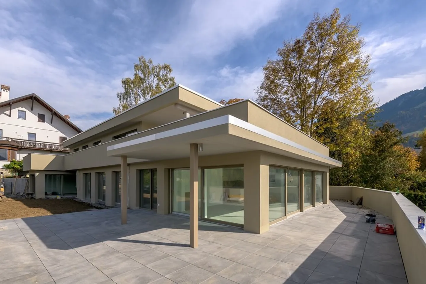 Oggetto raro, 5.5 stanze a CHF 2'780.-/mese spese incluse - Foto 2 di 4