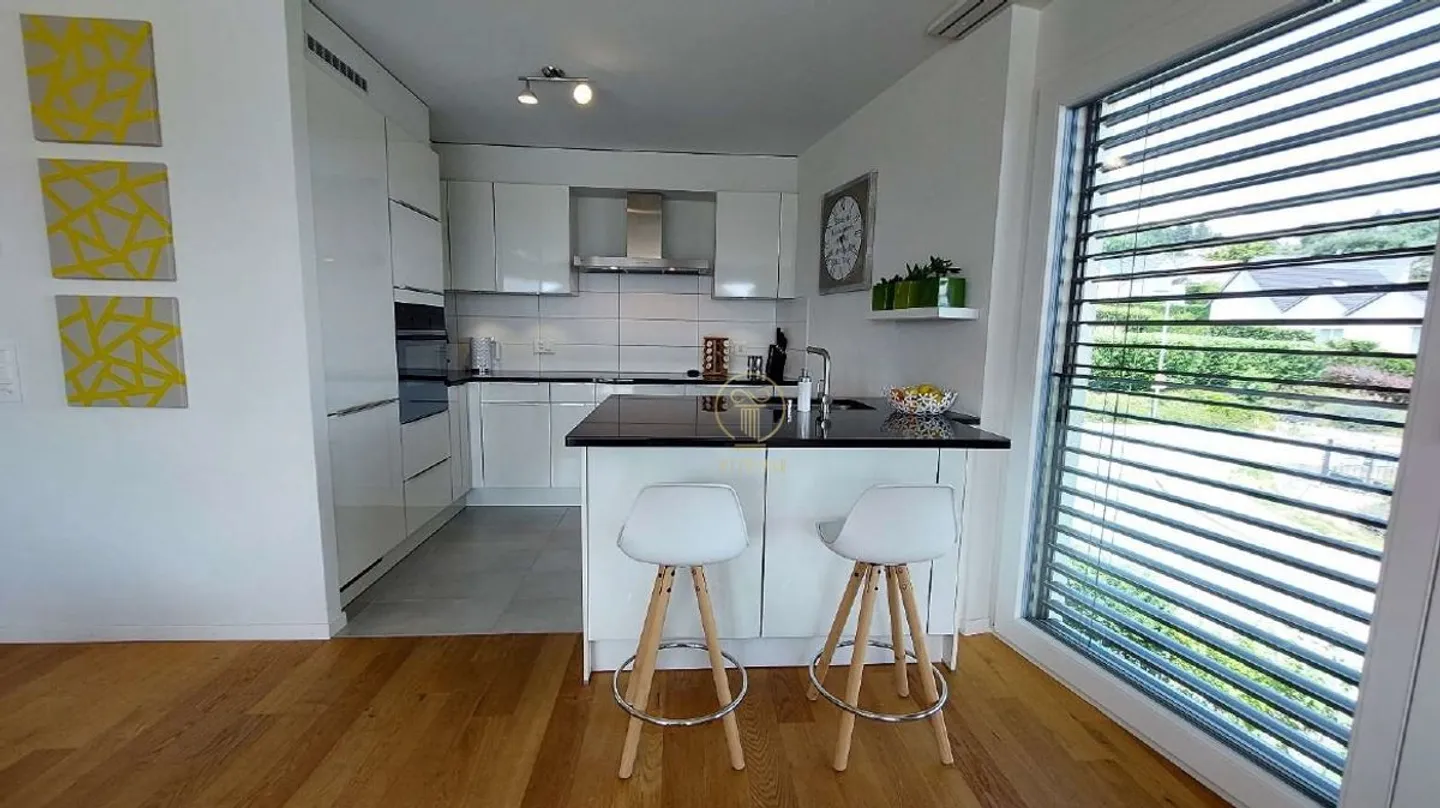 Appartamento Contemporaneo con Terrazza - Foto 7 di 13