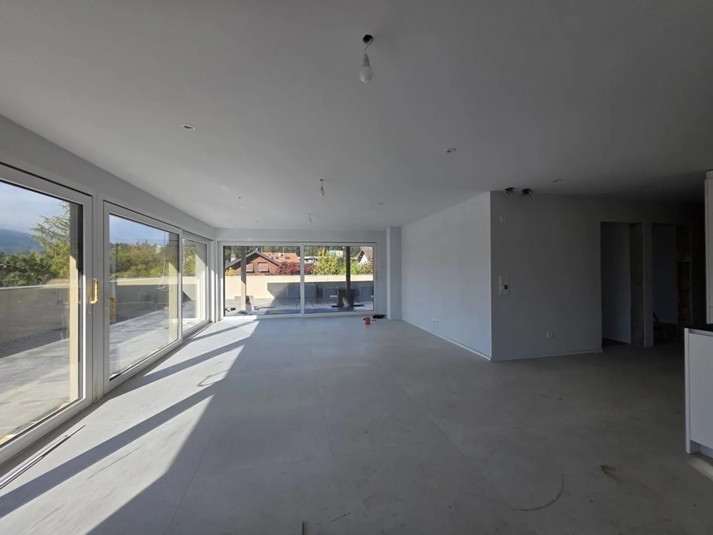 Oggetto raro, 5.5 stanze a CHF 2'780.-/mese spese incluse - Foto 3 di 4