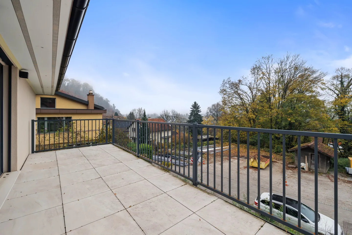 Casa unifamiliare moderna di 5,5 stanze con arredi di alta qualità e comfort abitativo intelligente. - Foto 12 di 24