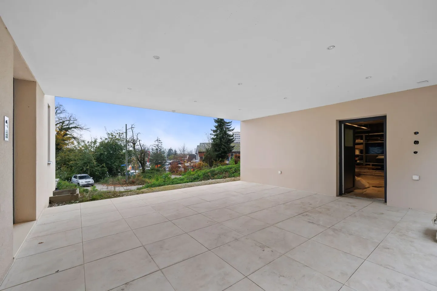 Casa unifamiliare moderna di 5,5 stanze con arredi di alta qualità e comfort abitativo intelligente. - Foto 21 di 24