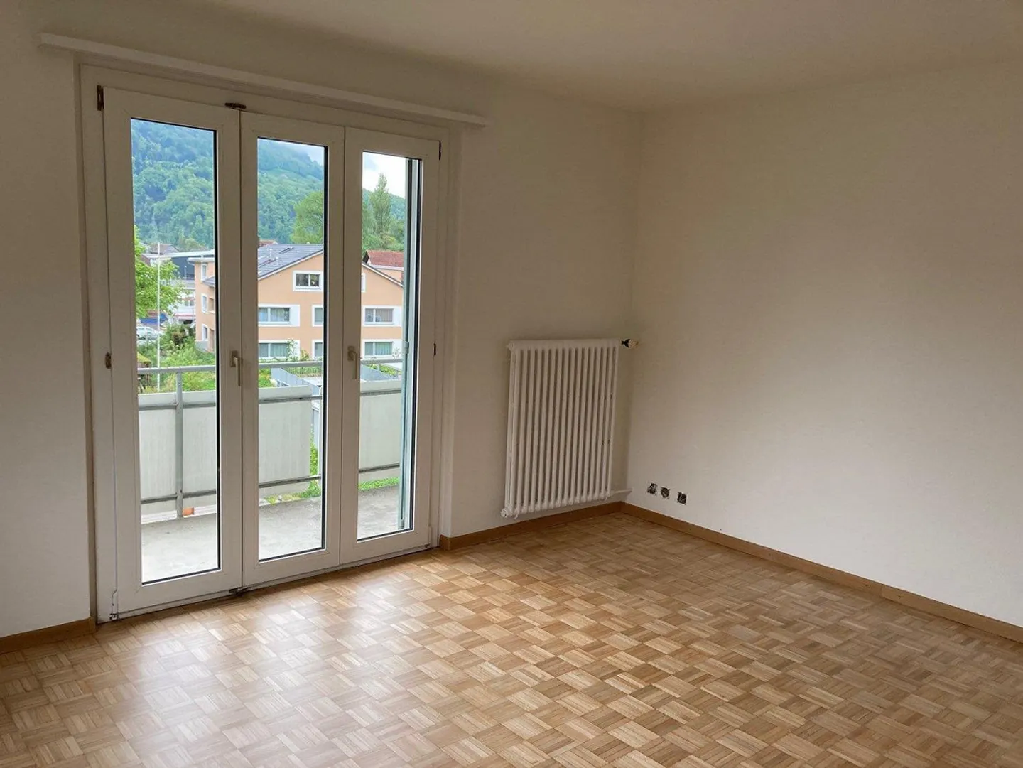 Renovierte 4-Zimmerwohnung - Foto 2 von 11