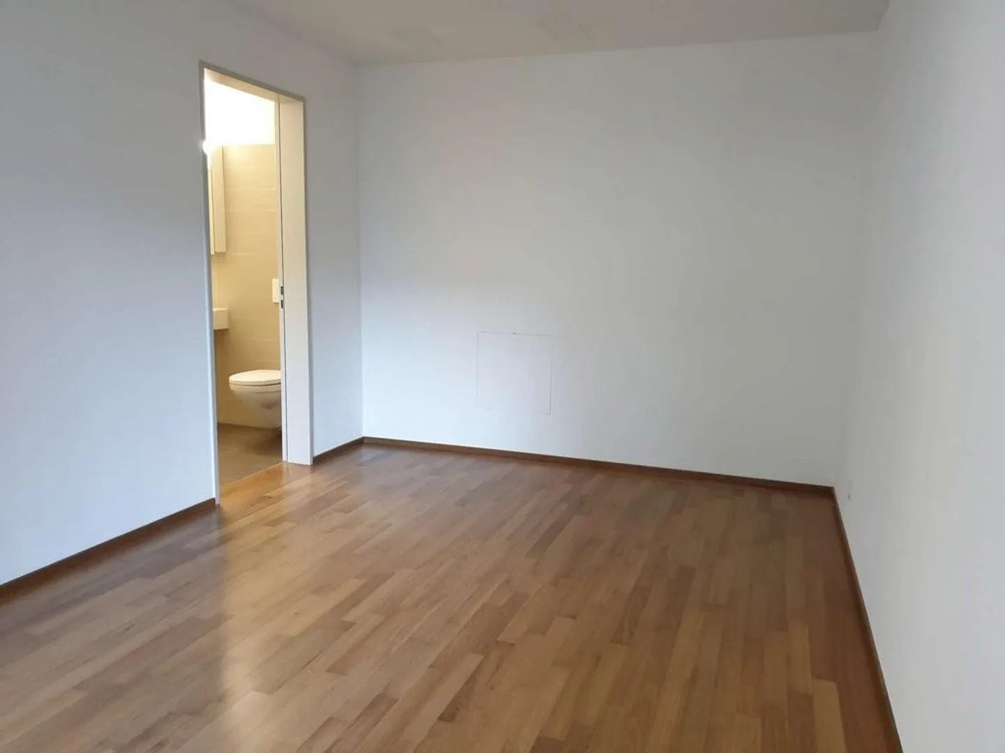 3.5 Room Maisonette Apartment in the Heart of Wiedikon - Photo 7 of 10