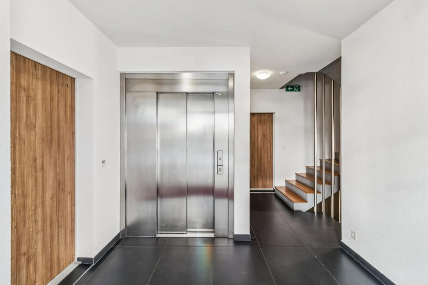 Seltene moderne Penthouse zwischen Lausanne & Pully - Foto 1 von 12