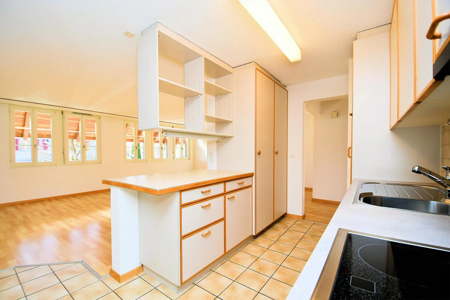 Appartamento spazioso di 2,5 stanze - Foto 5 di 9