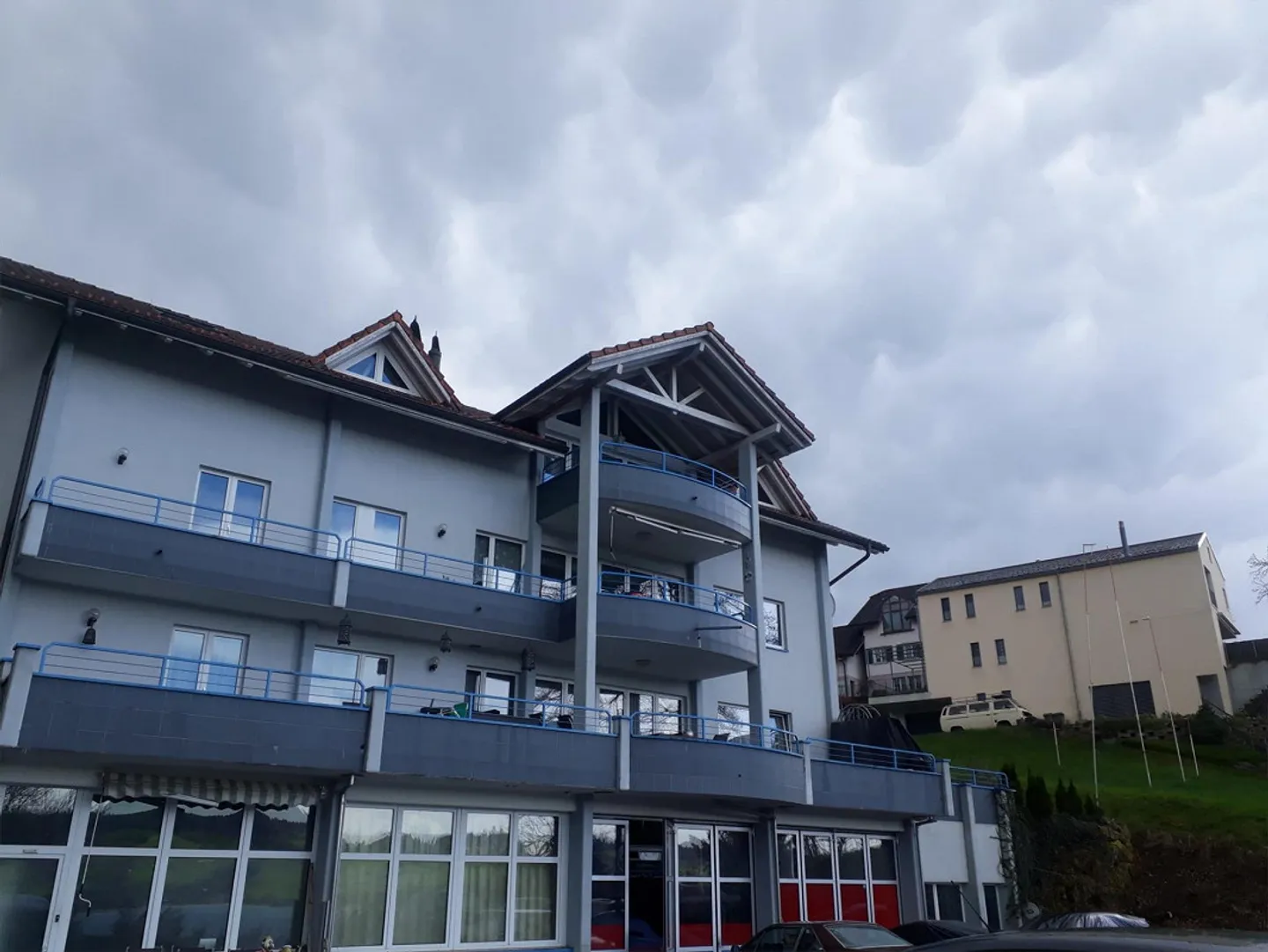 Charmante Wohnung mit Seeblick - Foto 1 von 5