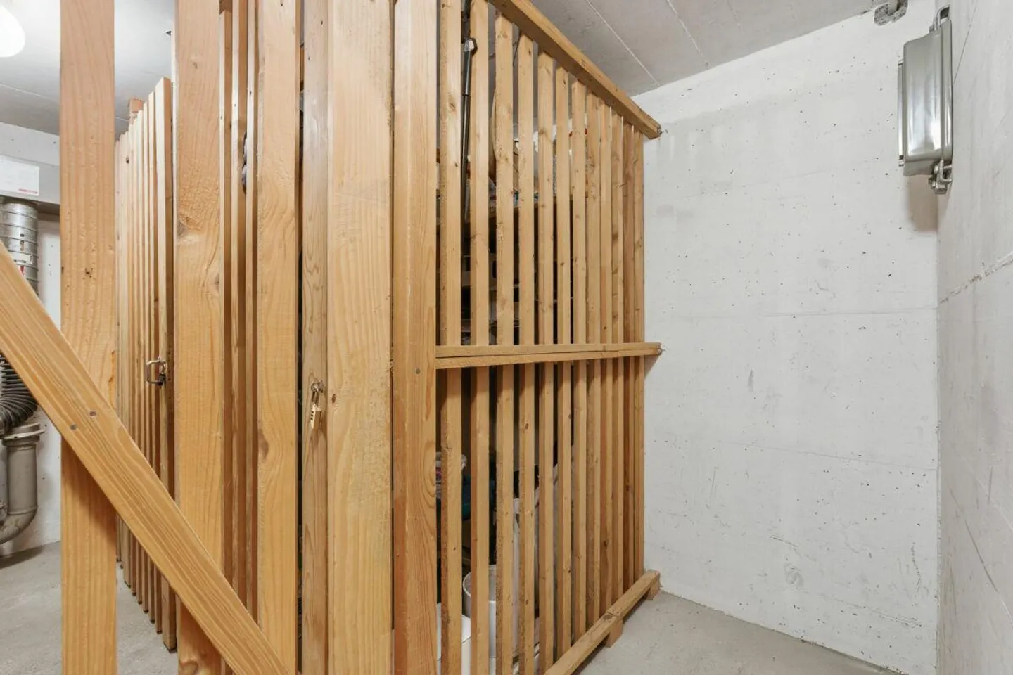 Incantevole appartamento mansardato 2.5 stanze con garage e balcone - Foto 11 di 13