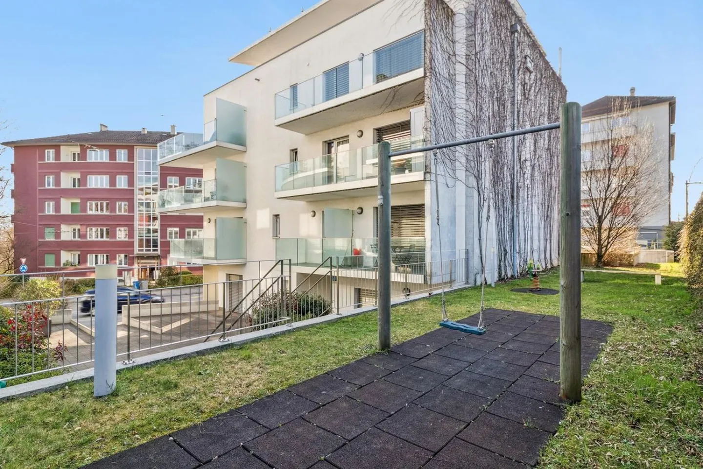 Seltene moderne Penthouse zwischen Lausanne & Pully - Foto 12 von 12