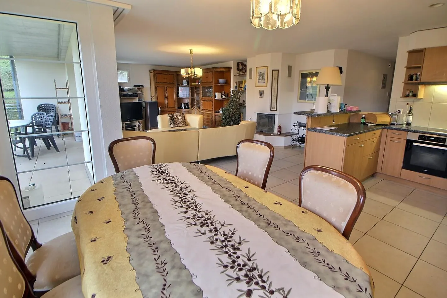 Appartement charmant occupé à vie sans rente limitée à 10 ans - Photo 3 sur 11