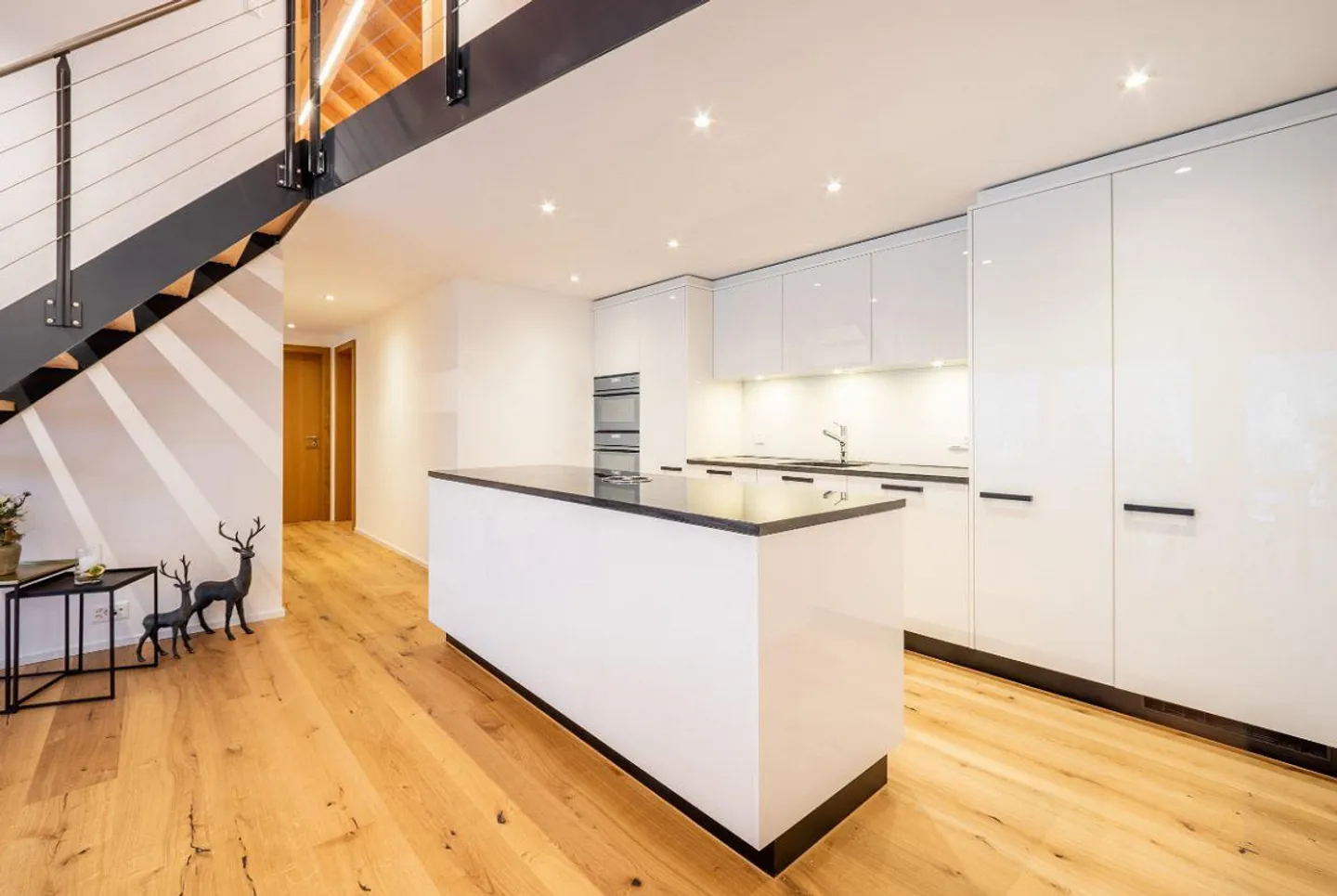 5.5 Room Maisonette Apartment - Photo 1 of 7