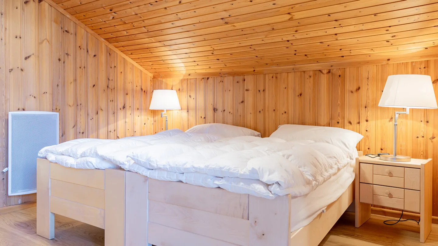 Geräumiges Chalet mit atemberaubender Aussicht - Foto 9 von 13