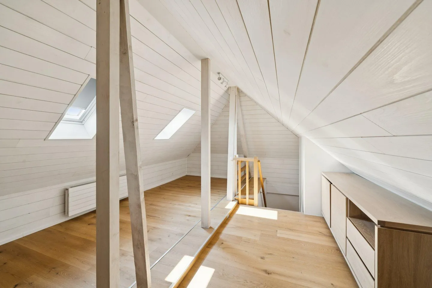 Charming Duplex in Residential Villa - Photo 10 of 13