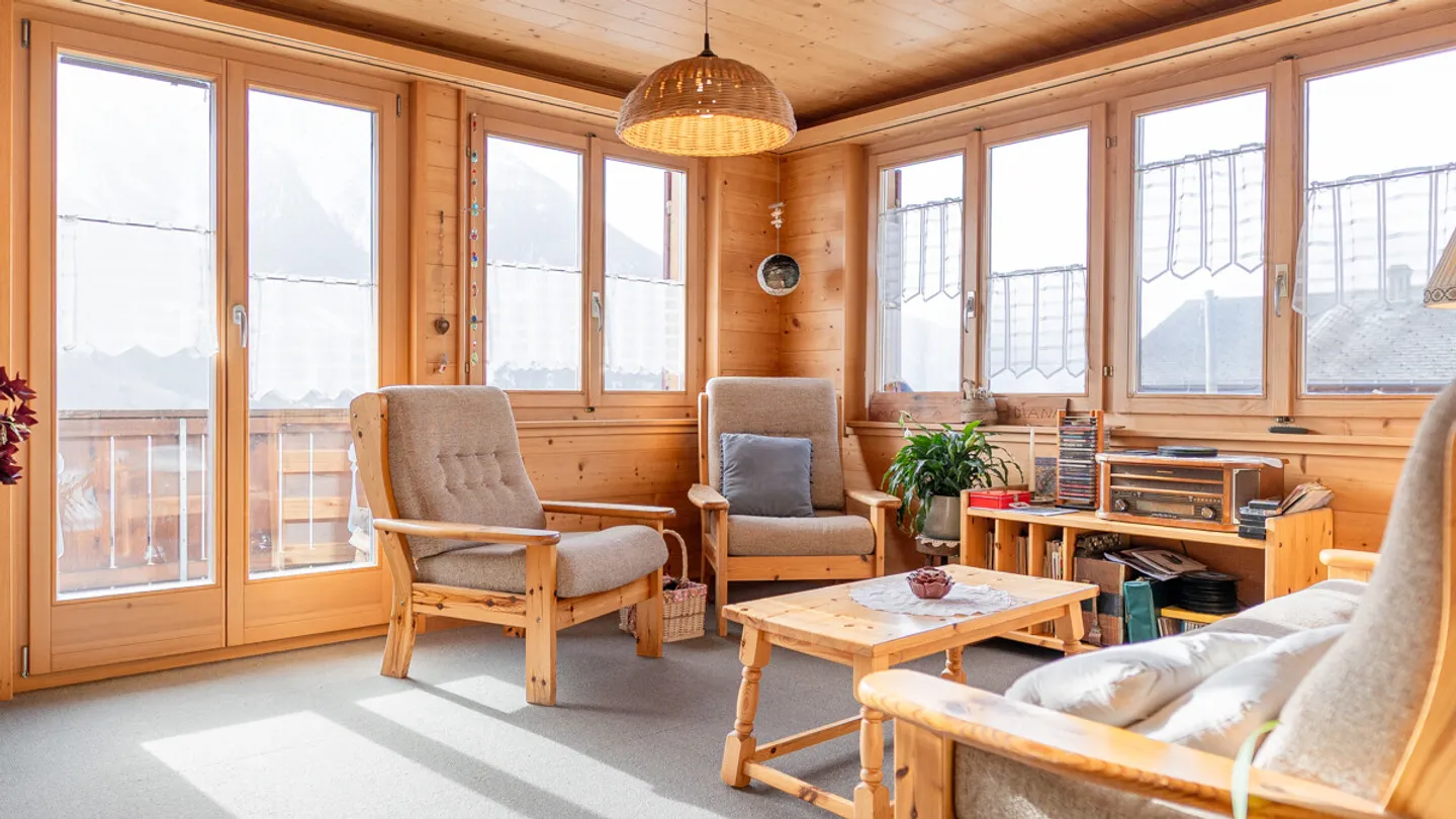 Geräumiges Chalet mit atemberaubender Aussicht - Foto 11 von 13