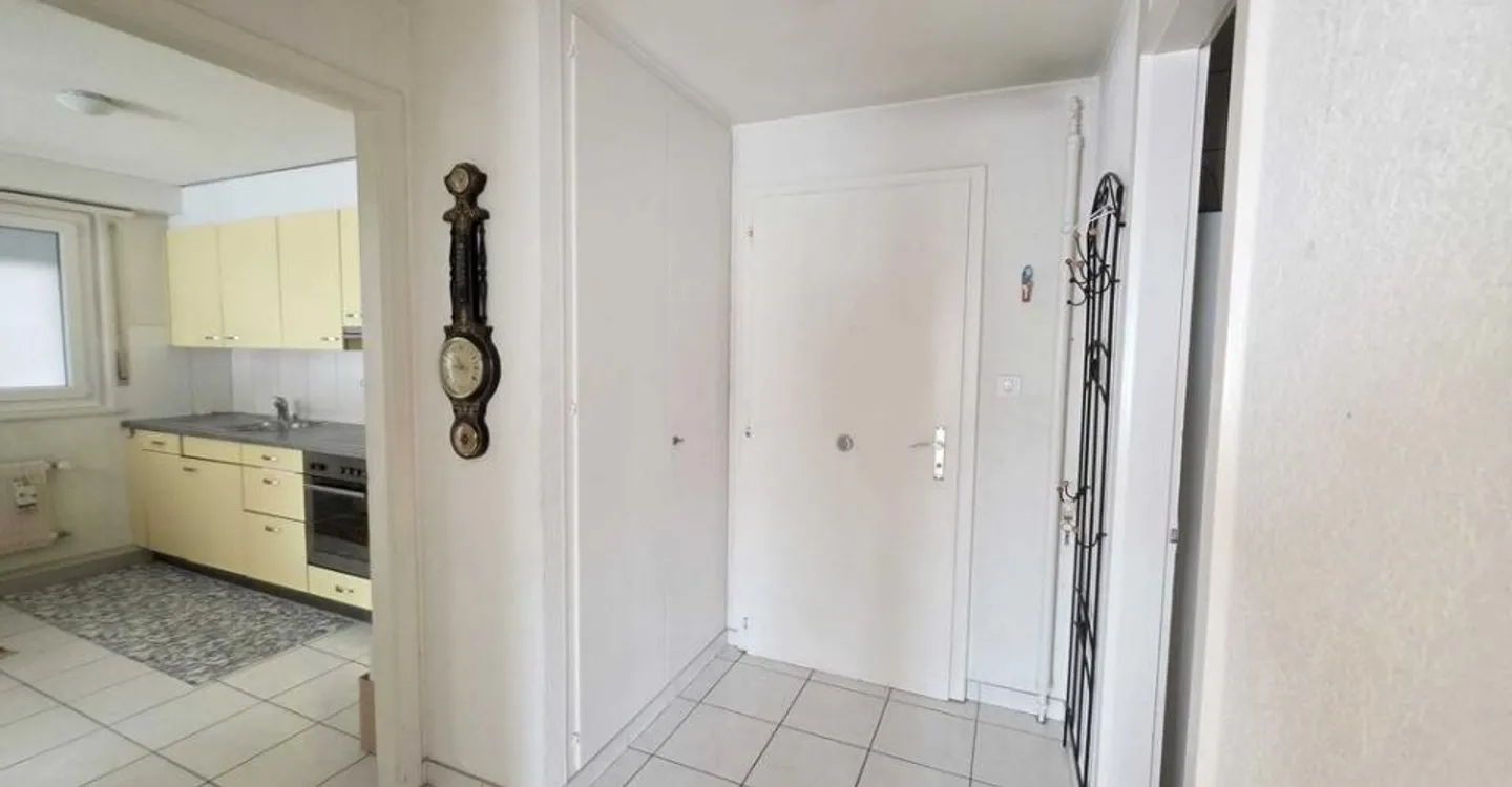 4-Zimmer-Wohnung im 1. Stock mit Aufzug - Foto 6 von 9