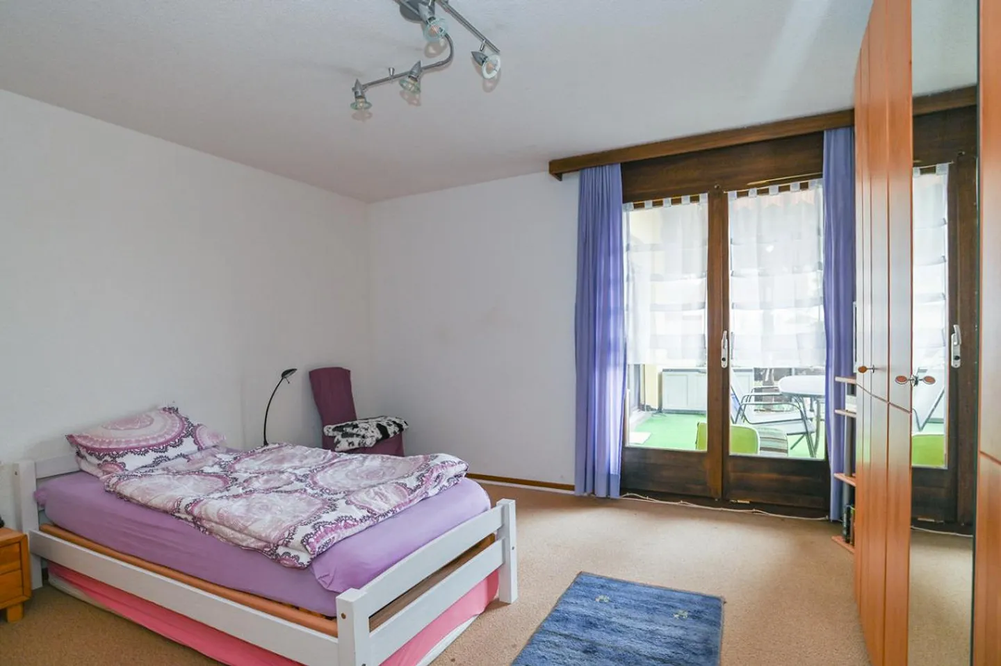 Ampio appartamento con terrazza e studio separato - Foto 9 di 15